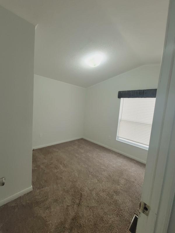 2023 Elliott Mobile Homes Solitaire Mobile Home