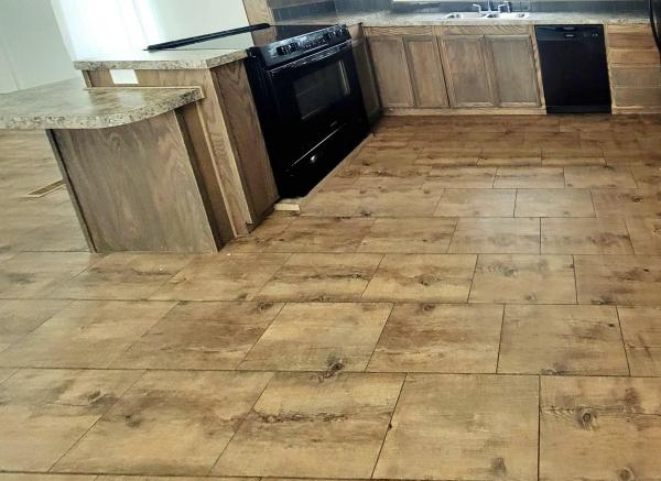 2023 Elliott Mobile Homes Solitaire Mobile Home