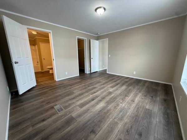 2019 Dutch Housing Mobile Home