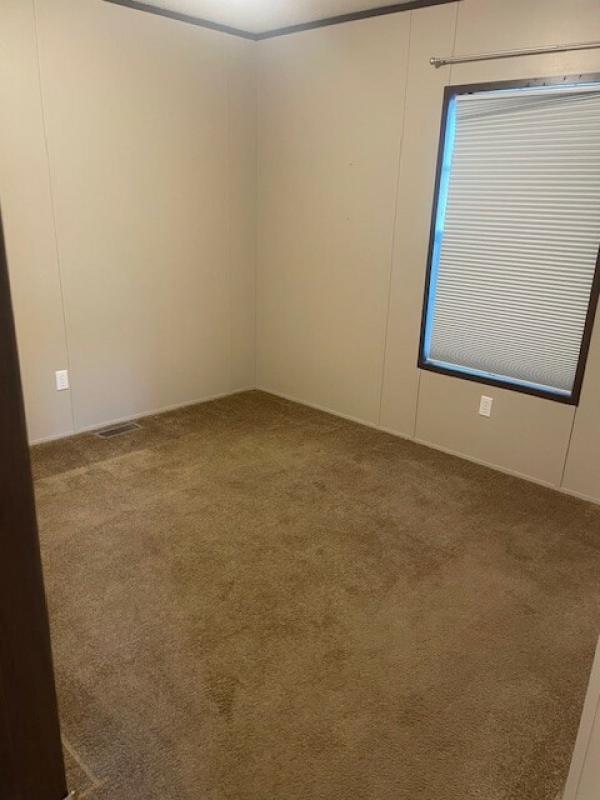 2016 EAGLE RIVER 21 LC-48J8001  Home