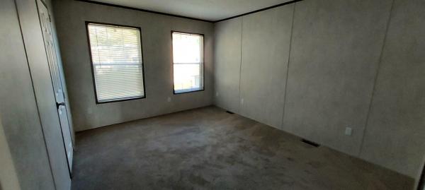 2023 EAGLE RIVER 335B LANDY CREEK  Home