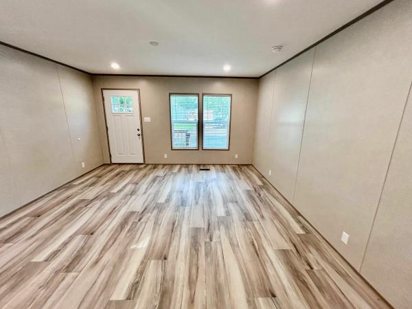 2025 Clayton Homes Inc Blazer Extreme Mobile Home