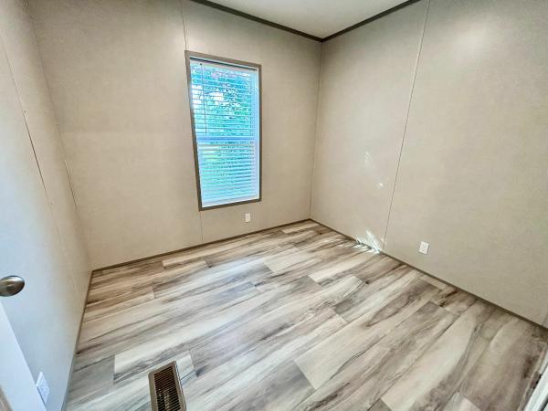 2025 Clayton Homes Inc Blazer Extreme Mobile Home