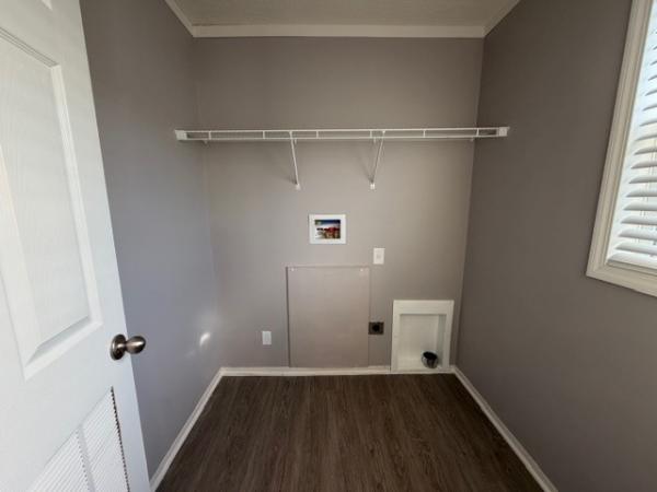 2023 CLAYTON RUTLEDGE 300 25RGR28684AH23  Home