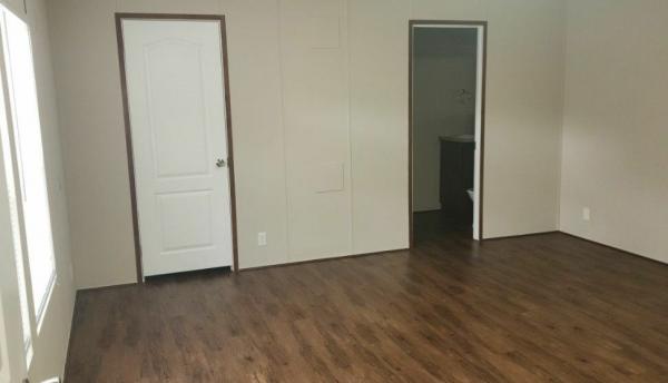 2015 Clayton Homes Inc Blazer Mobile Home