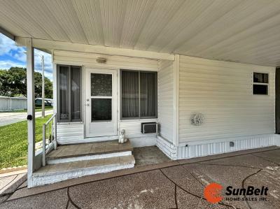 Photo 2 of 55 of home located at 4174 Foxford Avenue Brooksville, FL 34601