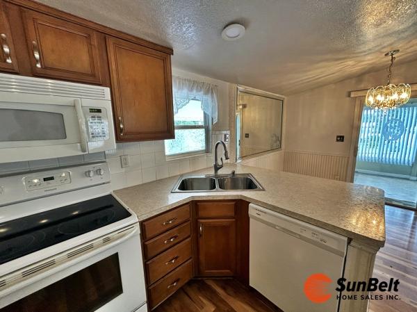 1986 Redman Mobile Home