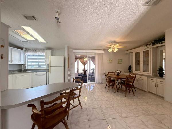 1994 mobi Manufactured Home