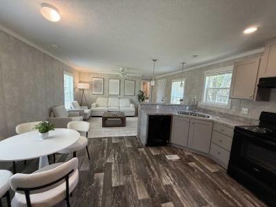 Photo 4 of 9 of home located at 3501 New Haven Rd., #105 Columbia, MO 65201