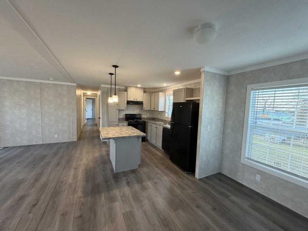 2025 Adventure Mojave Mobile Home