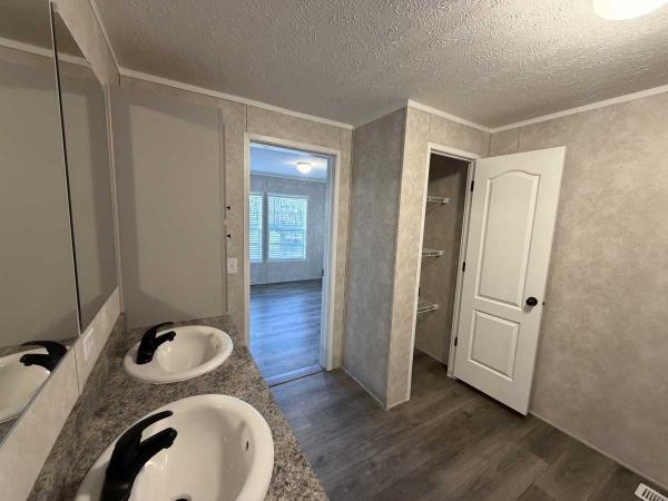 2025 Adventure Mojave Mobile Home