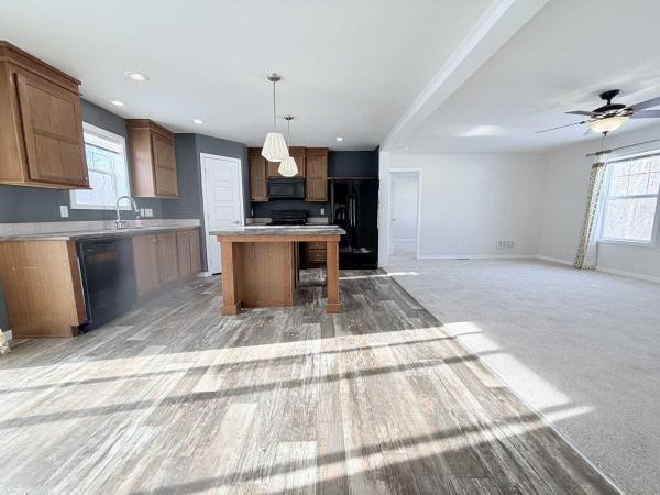 2017 Crest Heritage Manufactured Home