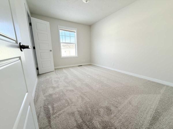 2017 Crest Heritage Manufactured Home