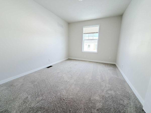 2017 Crest Heritage Manufactured Home