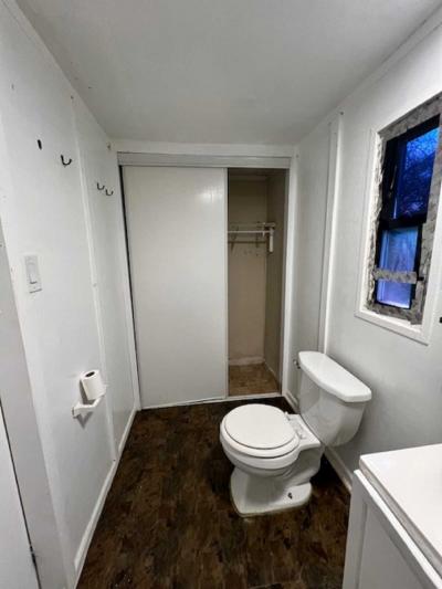 Photo 5 of 10 of home located at 237 Ringling Street Hamilton, OH 45011