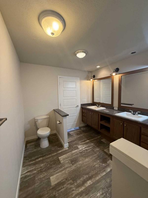 2017 Crest Heritage Manufactured Home