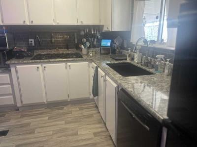 Photo 3 of 30 of home located at 2121 S Pantano Rd Unit 283 Tucson, AZ 85710