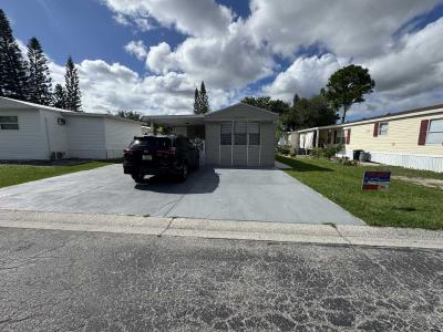 Mobile Home at 9544 Red Run Drive Tampa, FL 33635