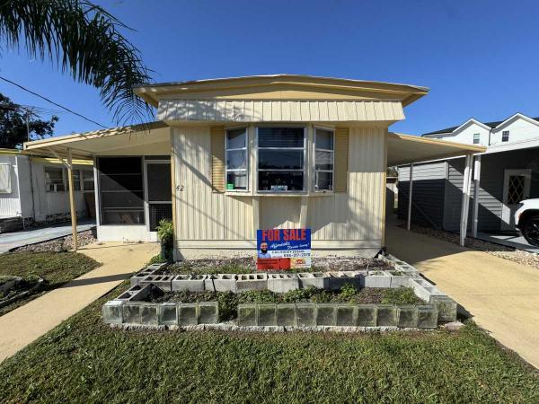 Photo 1 of 2 of home located at 3741 Old Tampa Hwy, #42 Lakeland, FL 33811