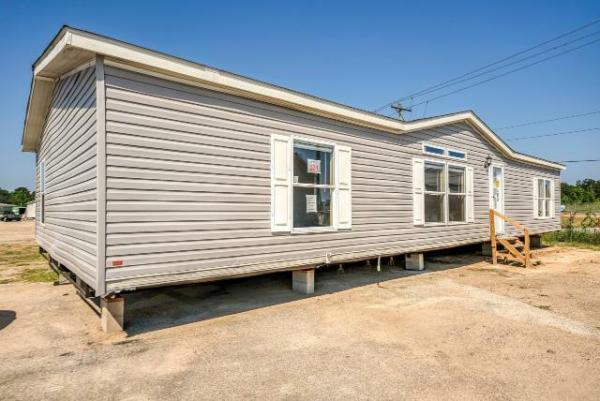 Photo 1 of 2 of home located at Greater Texas Home Center Llc 12122 Us 59 Hwy Splendora, TX 77372