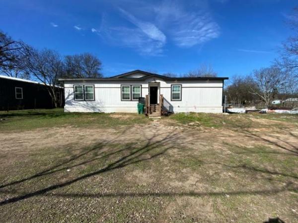 Photo 1 of 2 of home located at 108 Pine St Eddy, TX 76524