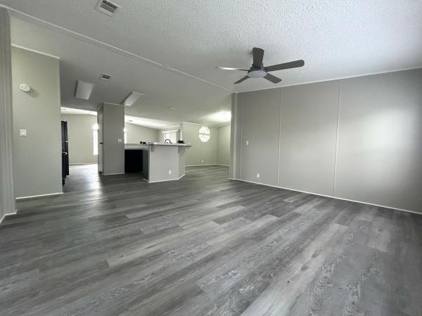 1999 NOBI 52G3D Mobile Home