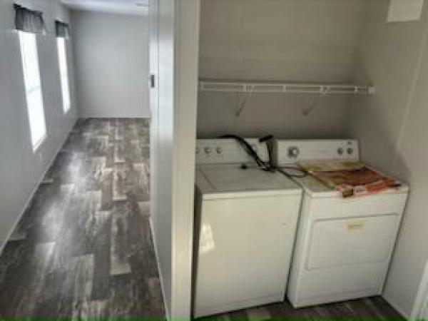 Photo 1 of 2 of home located at 4000 24th St N Unit 211 Saint Petersburg, FL 33714