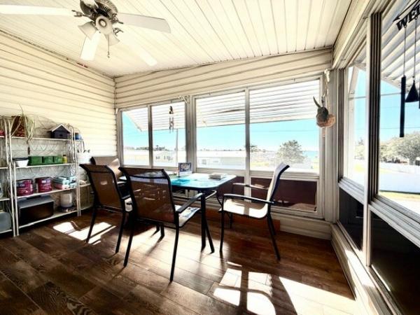 1994 Palm Harbor Mobile Home