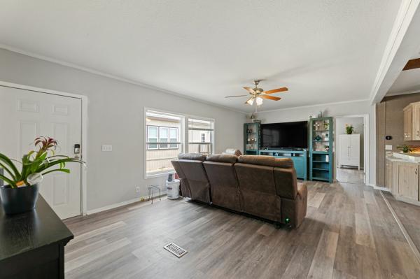 2020 Palm Harbor 330SA28543C Mobile Home