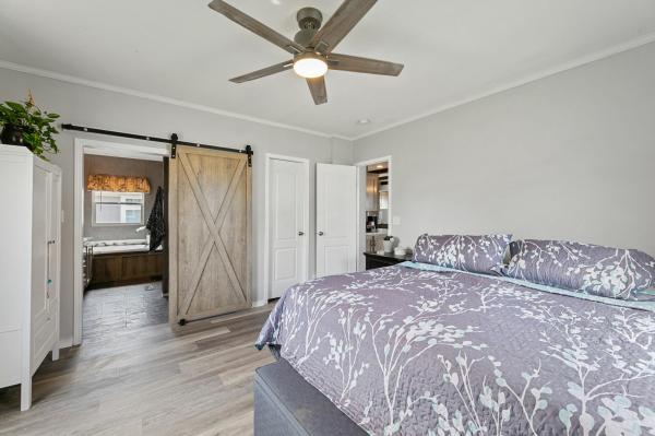 2020 Palm Harbor 330SA28543C Mobile Home