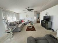 1988 BARR Manufactured Home