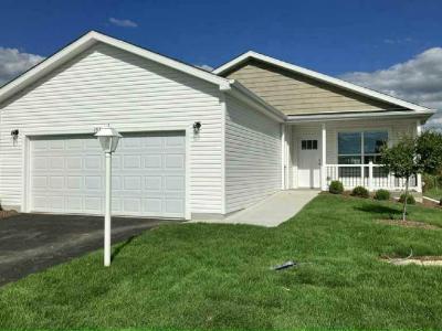 Mobile Home at 197 Hialeah Lane Grayslake, IL 60030