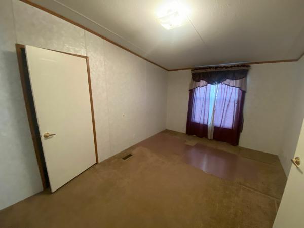 2001 CMH MANUFACTURING INC LAUREL CREST Mobile Home