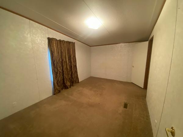 2001 CMH MANUFACTURING INC LAUREL CREST Mobile Home