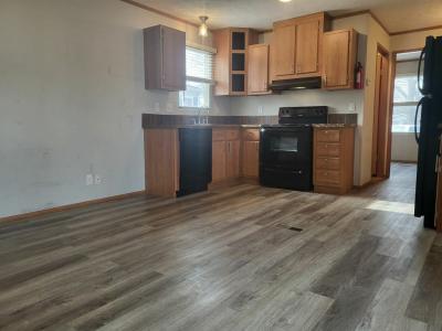 Photo 5 of 20 of home located at 1131 Lakeview Road Elgin, IL 60123