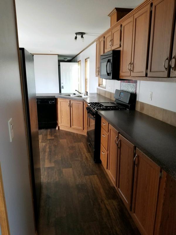 2011 Champion Great Plains Mobile Home