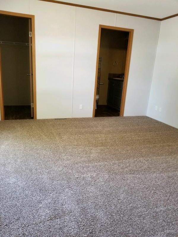 2011 Champion Great Plains Mobile Home