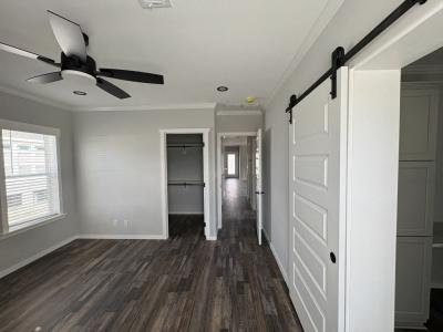 Photo 3 of 20 of home located at 1005 Davy Jones Drive North Fort Myers, FL 33917