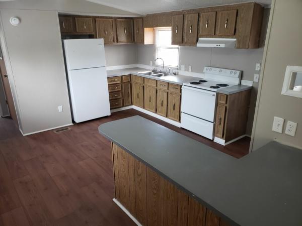 1985 Oakwood Homes Corp Mobile Home For Sale