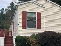 2011 Clayton Homes Inc Yes Mobile Home