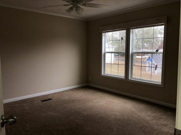 2019 Clayton Homes Inc Yes Mobile Home