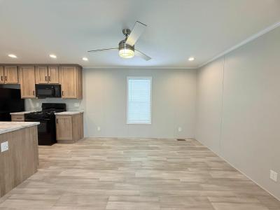 Photo 2 of 27 of home located at 52962 N Yorktown Court #168 Chesterfield, MI 48051