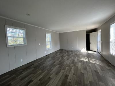 Photo 2 of 16 of home located at 11420 Oakgrove Drive #55 Fenton, MI 48430