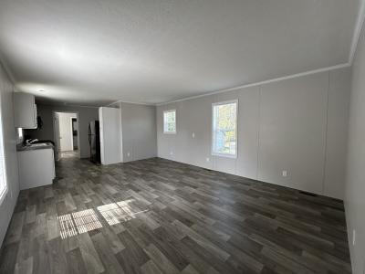 Photo 3 of 16 of home located at 11420 Oakgrove Drive #55 Fenton, MI 48430