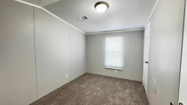 2012 American Homestar Corp Crown Manor Mobile Home