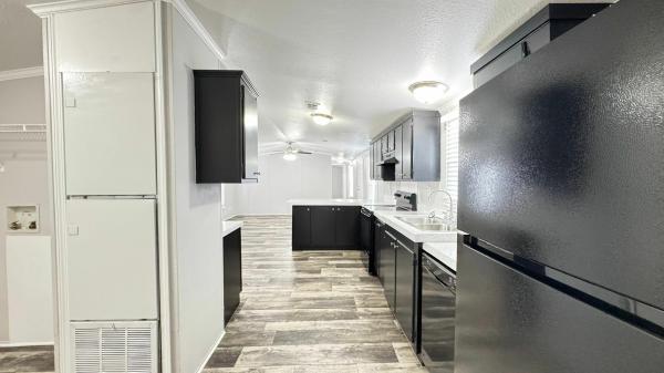 2012 American Homestar Corp Crown Manor Mobile Home