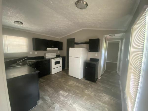 2006 Horton Homes Inc Mobile Home For Sale