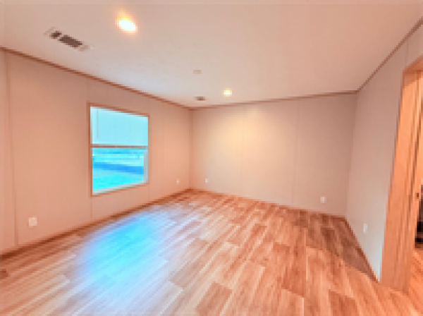 2023 Clayton Waycross 121 Snowcap  Home