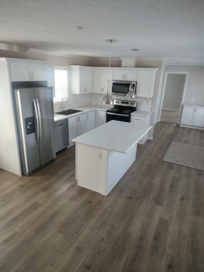 Mobile Home at 2402 Kingsbury Drive  #76 Canton, OH 44706