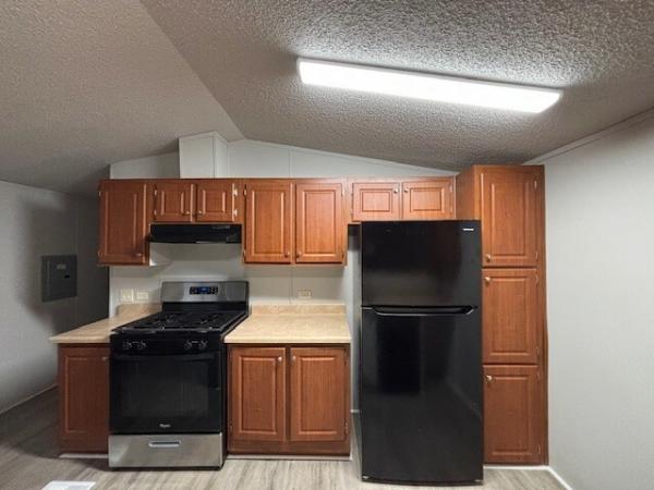 2017 LH167232B  Home